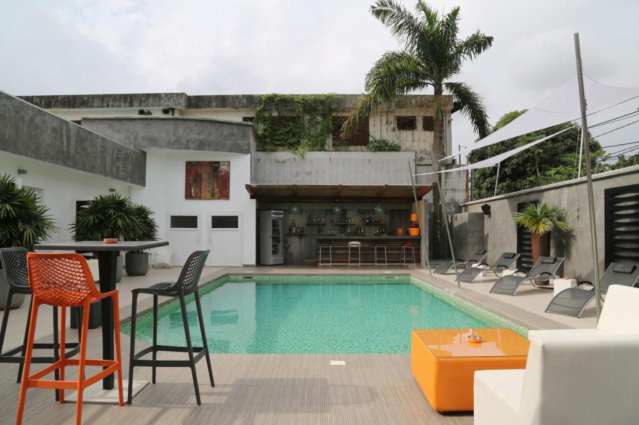 Stanislas Maison D'Hotes Abidjan Exterior foto
